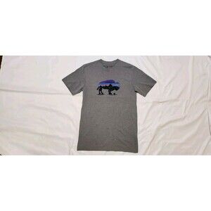 Patagonia Men's T Shirt Bison Buffalo Gray Size S Regular Fit Responsibili-Tee